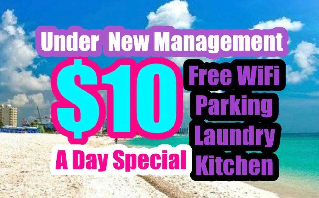 Women Only Rooms - Men Only Rooms - Free Wifi - Coffee Parking - Lockers Miami Exterior photo